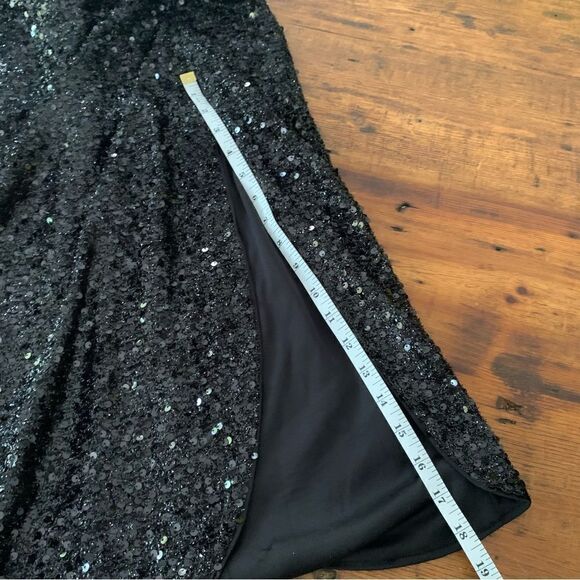 Fashion Nova Faux Wrap Black Sequin Front Slit Halter Dress Open Back Sz M - Picture 6 of 9